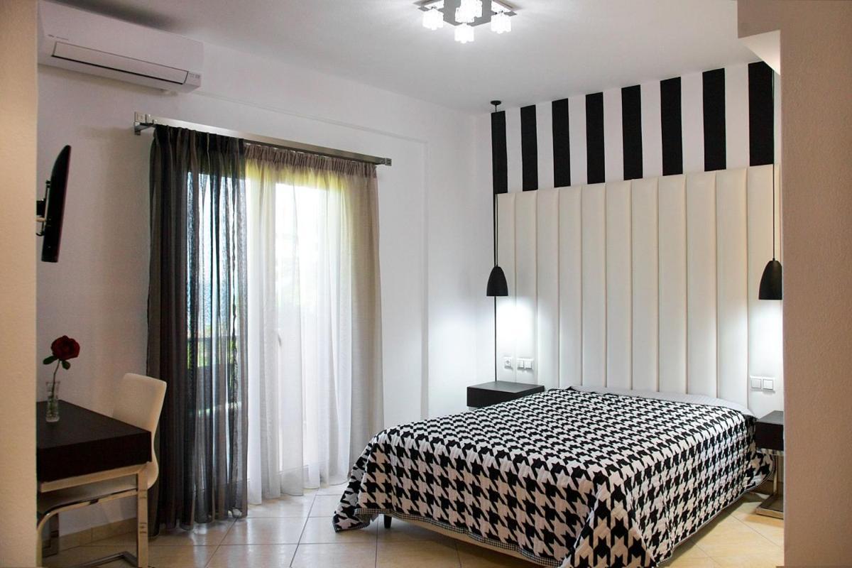 Stamos Apartments And Studios Вурвуру Екстер'єр фото