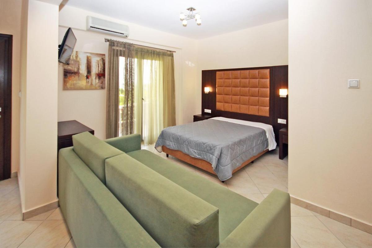 Stamos Apartments And Studios Вурвуру Екстер'єр фото