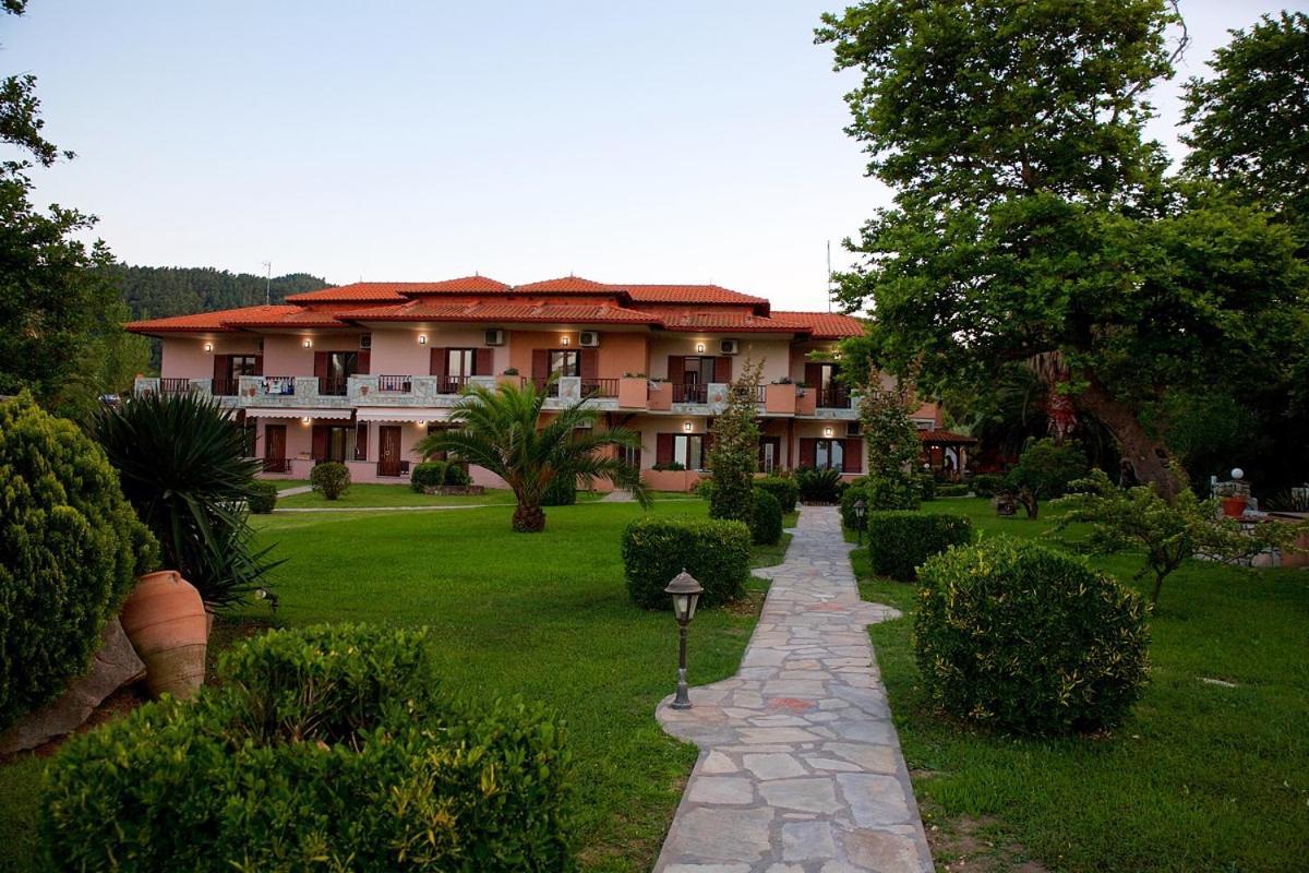 Stamos Apartments And Studios Вурвуру Екстер'єр фото