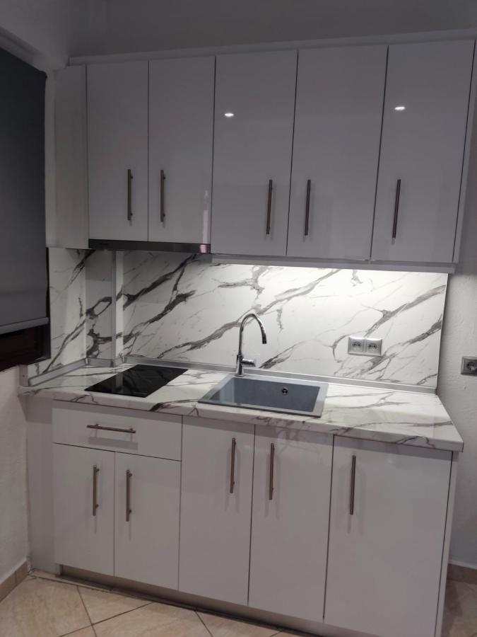 Stamos Apartments And Studios Вурвуру Екстер'єр фото