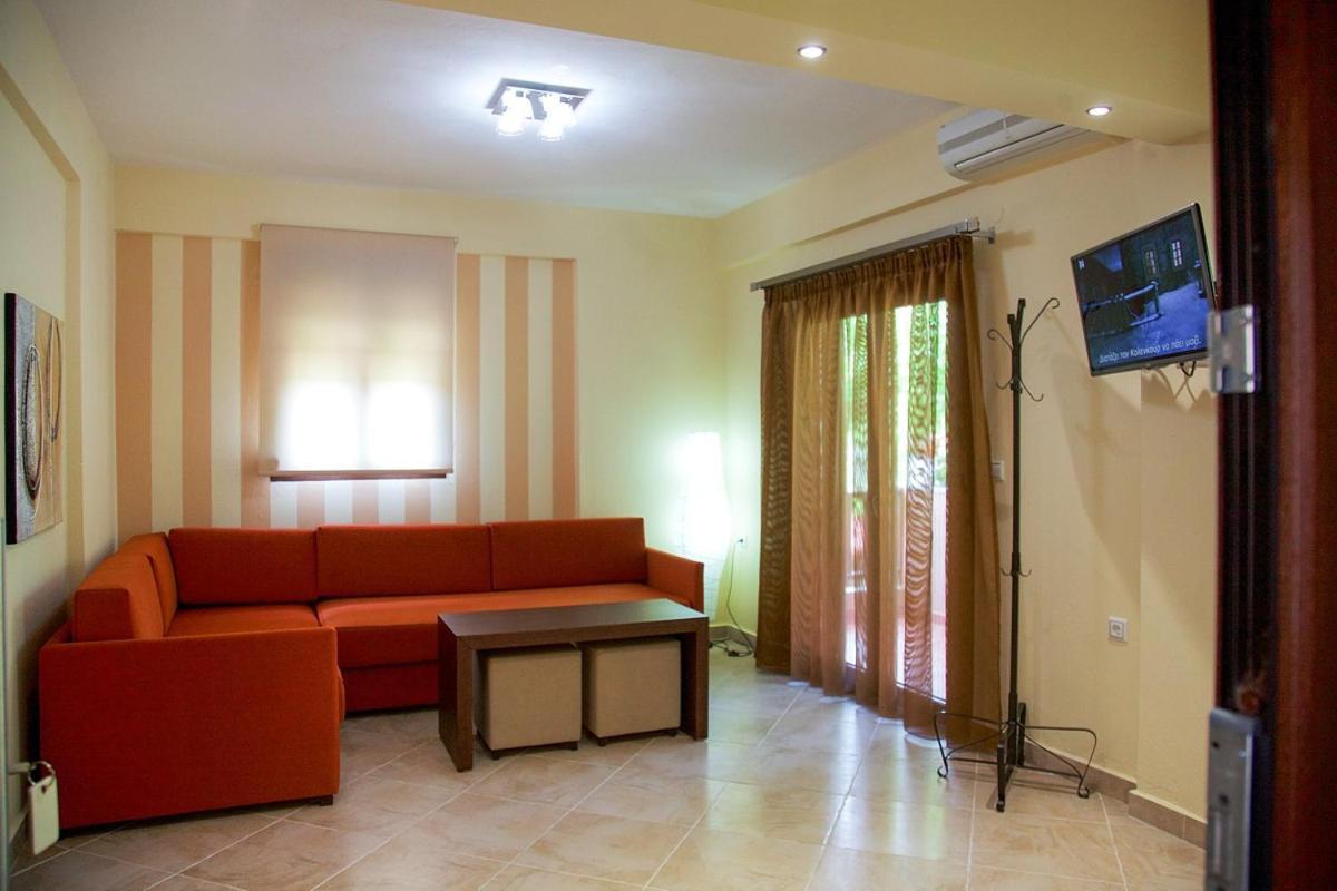 Stamos Apartments And Studios Вурвуру Номер фото